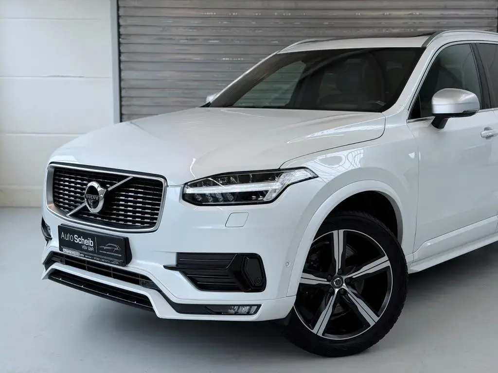 Main__Slider__Photo:Volvo XC90 XC 90 R Design AWD*7-Sitzer*360°*HuD*B&W*Pano* 07/2016-1