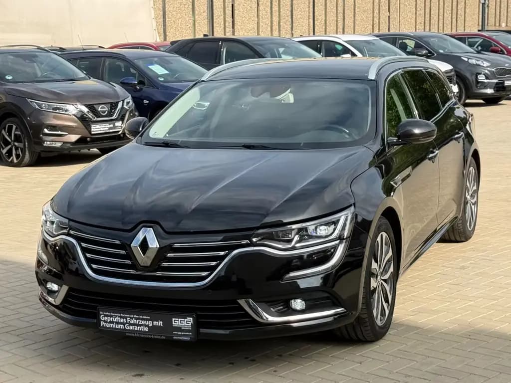Main__Slider__Photo:Renault Talisman Grandtour Limited 07/2018-0