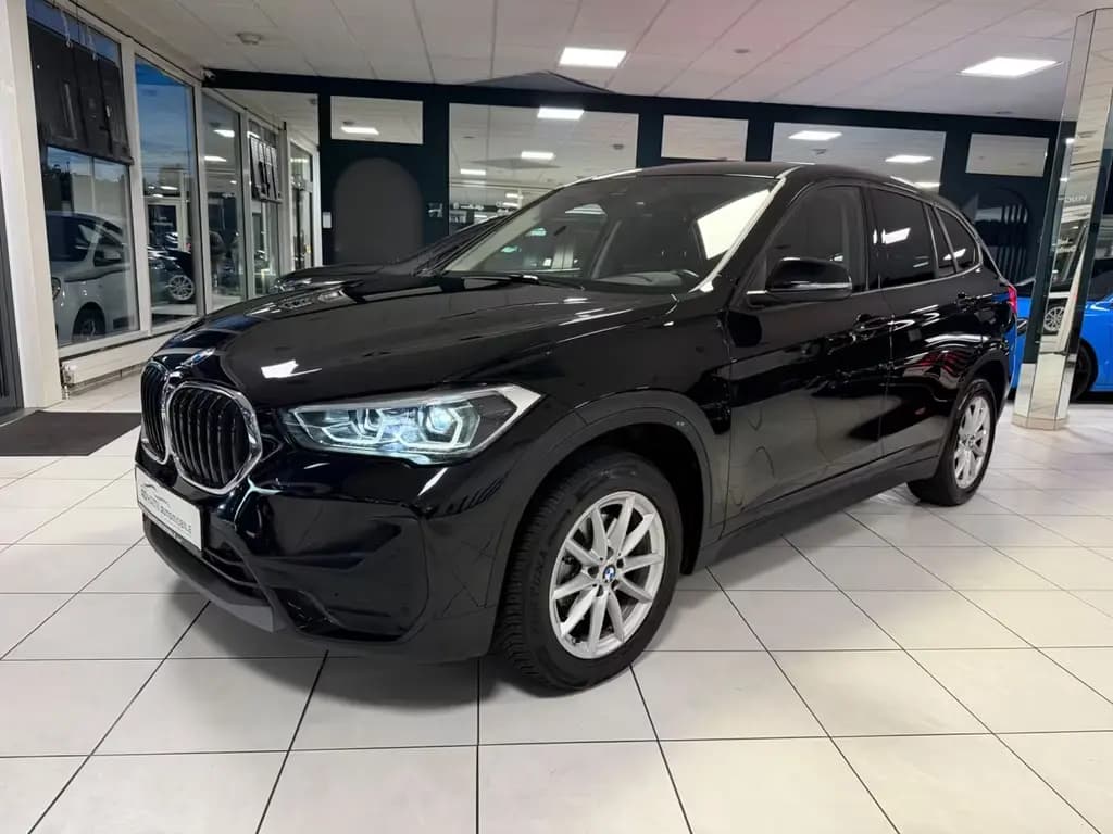 Main__Slider__Photo:BMW X1 Advantage Navi LED SHZ PDC Keyless Go 02/2021-0