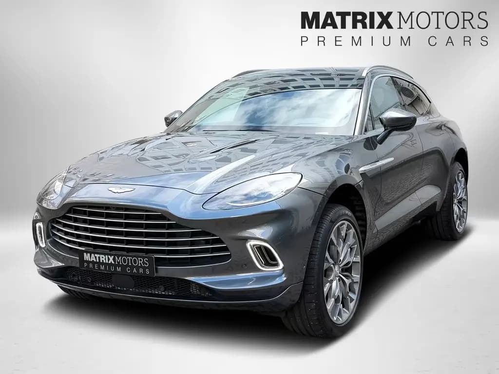 Main__Slider__Photo:Aston Martin DBX NEWSERVICE Panorama Premium AudioSystem 01/2021-0