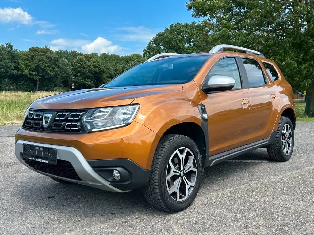 Main__Slider__Photo:Dacia Duster II Prestige TCe 125 4WD Navi Sitzheizung 07/2018-0