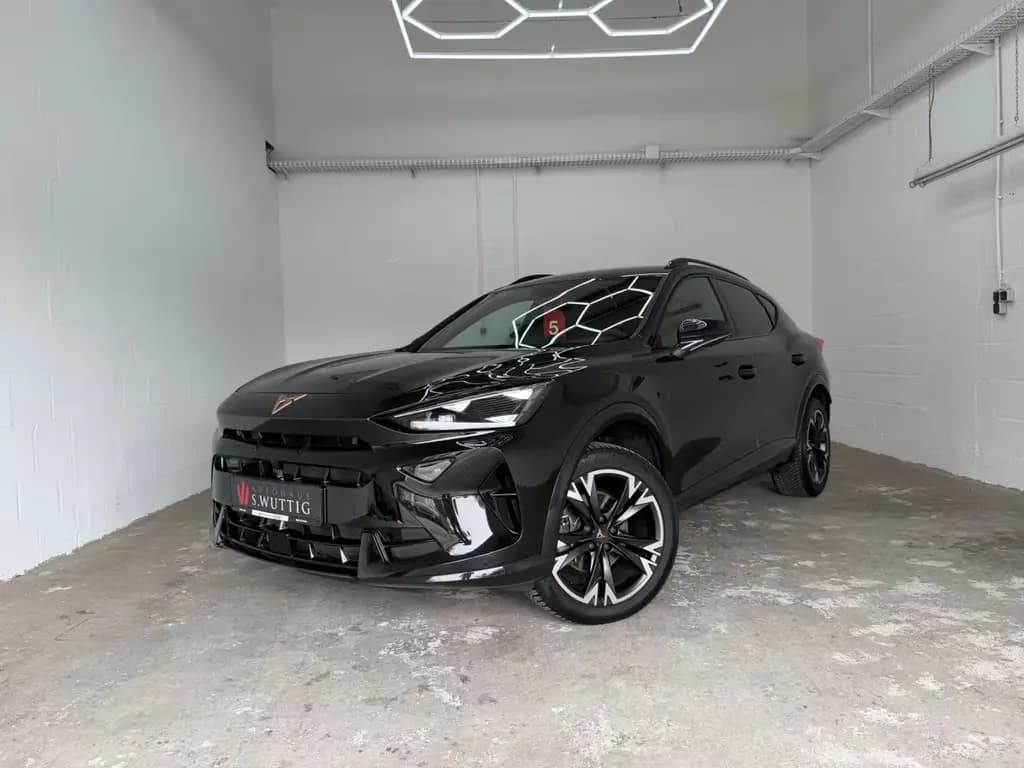 Main__Slider__Photo:Cupra Formentor 1.5 eTSI DSG+ 10/2024-0