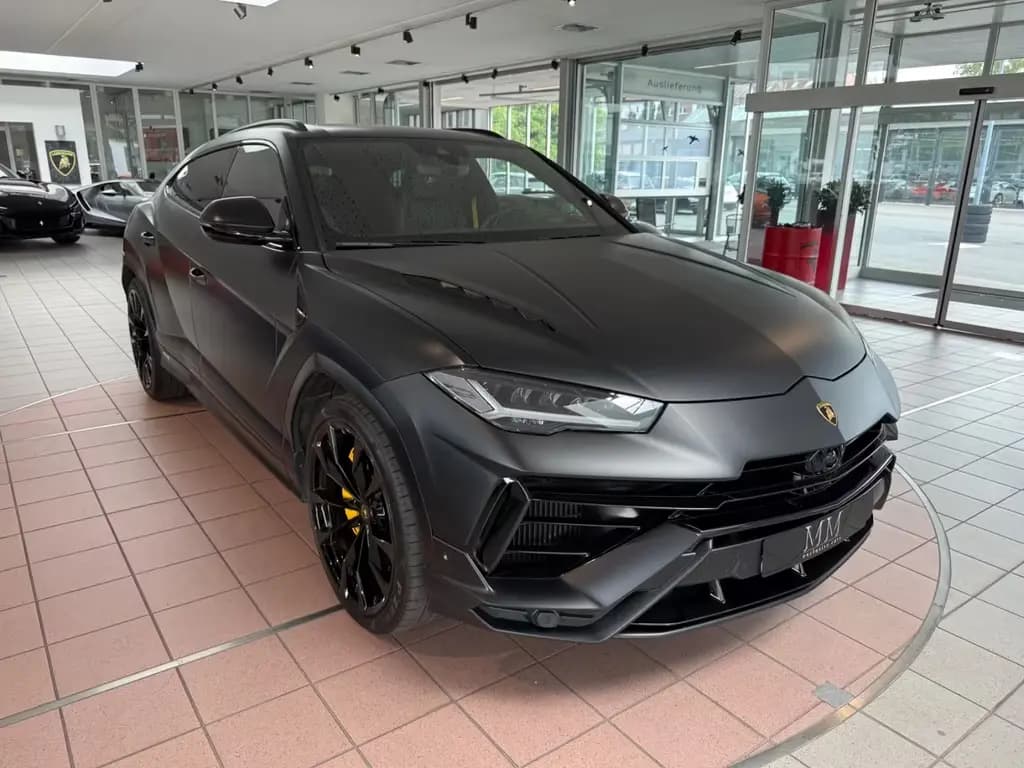 Main__Slider__Photo:Lamborghini Urus S MATT-LACK/PANO/B&O/STYLE/NIGHTVISION/ 10/2024-0