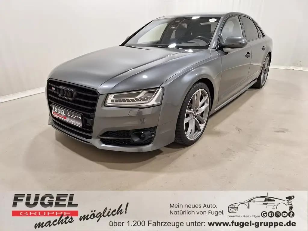Main__Slider__Photo:Audi S8 4.0 TFSI quattro plus Luftfahrwerk|Keramik|Hu 07/2017-0