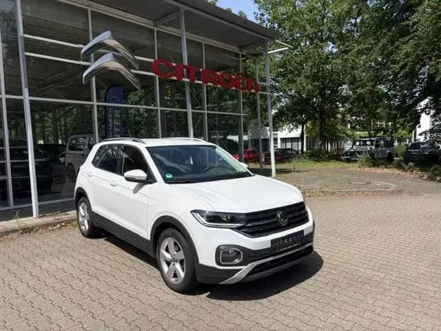 Main__Slider__Photo:Volkswagen T-Cross 1.0TSI Style--KAMERA--SHZ 03/2022-0