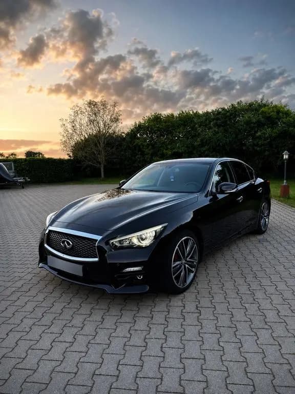Main__Slider__Photo:Infiniti Q50 2.2d Sport Automatik Sport 01/2014-0