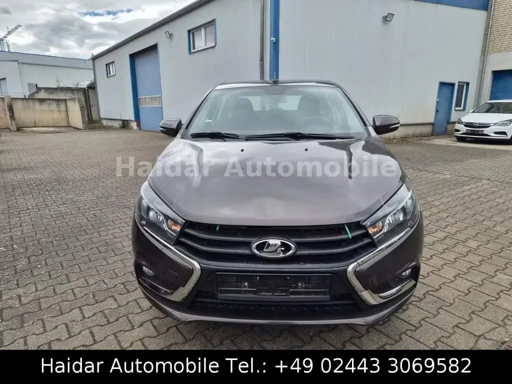 Main__Slider__Photo:Lada Vesta 1.6 16V 09/2017-0
