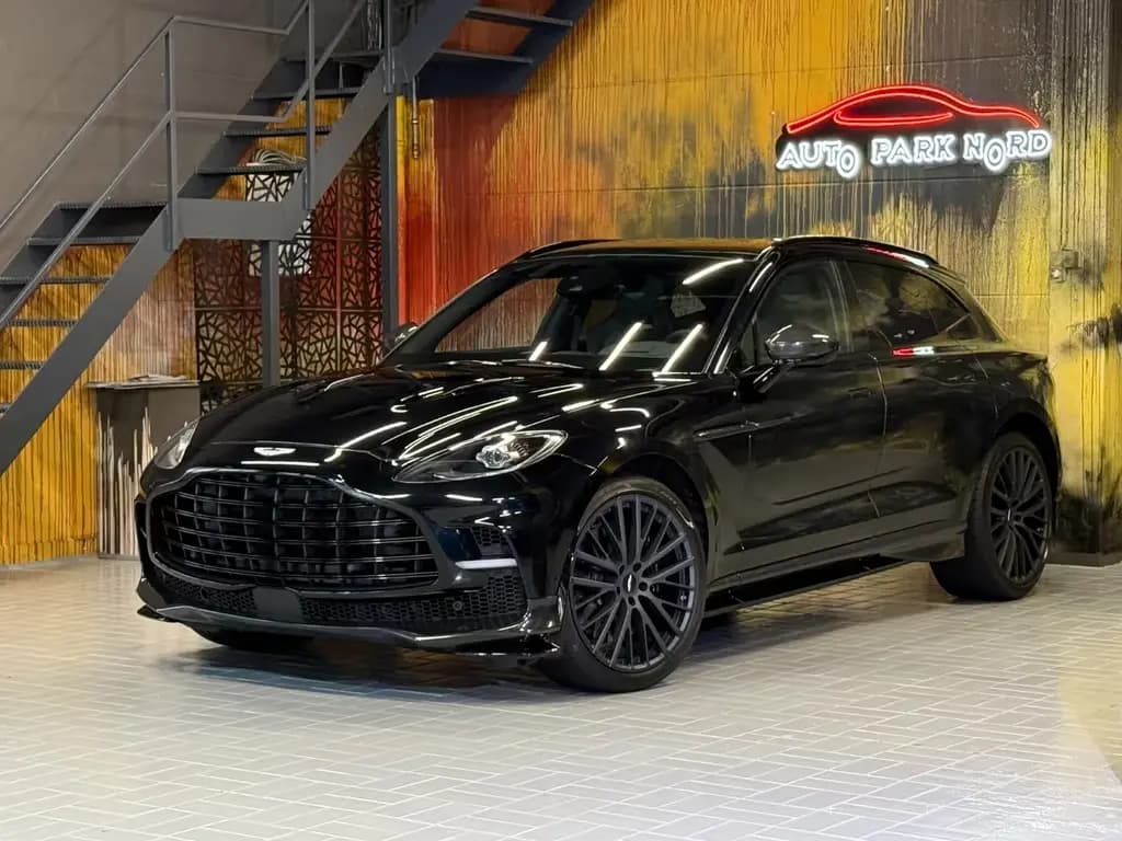 Main__Slider__Photo:Aston Martin DBX 4.0 V8 FULL CARBON~PANO~KAMERA 360°~23" 11/2023-0