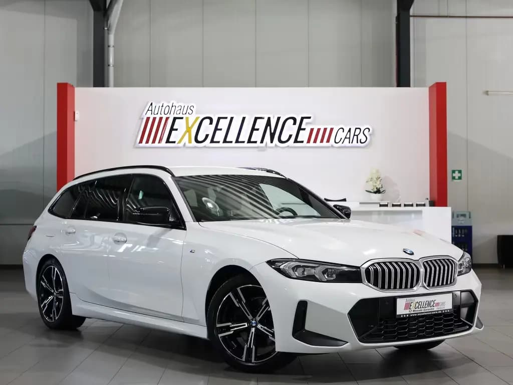 Main__Slider__Photo:BMW 320 d Touring M-SPORTPAKET SHADOW / CURVED 08/2023-0