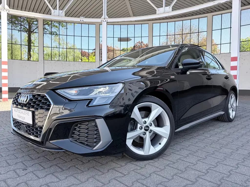 Main__Slider__Photo:Audi A3 Sportback 35 TDI S line LEDER/PANO/B&O/KAMERA 02/2021-0