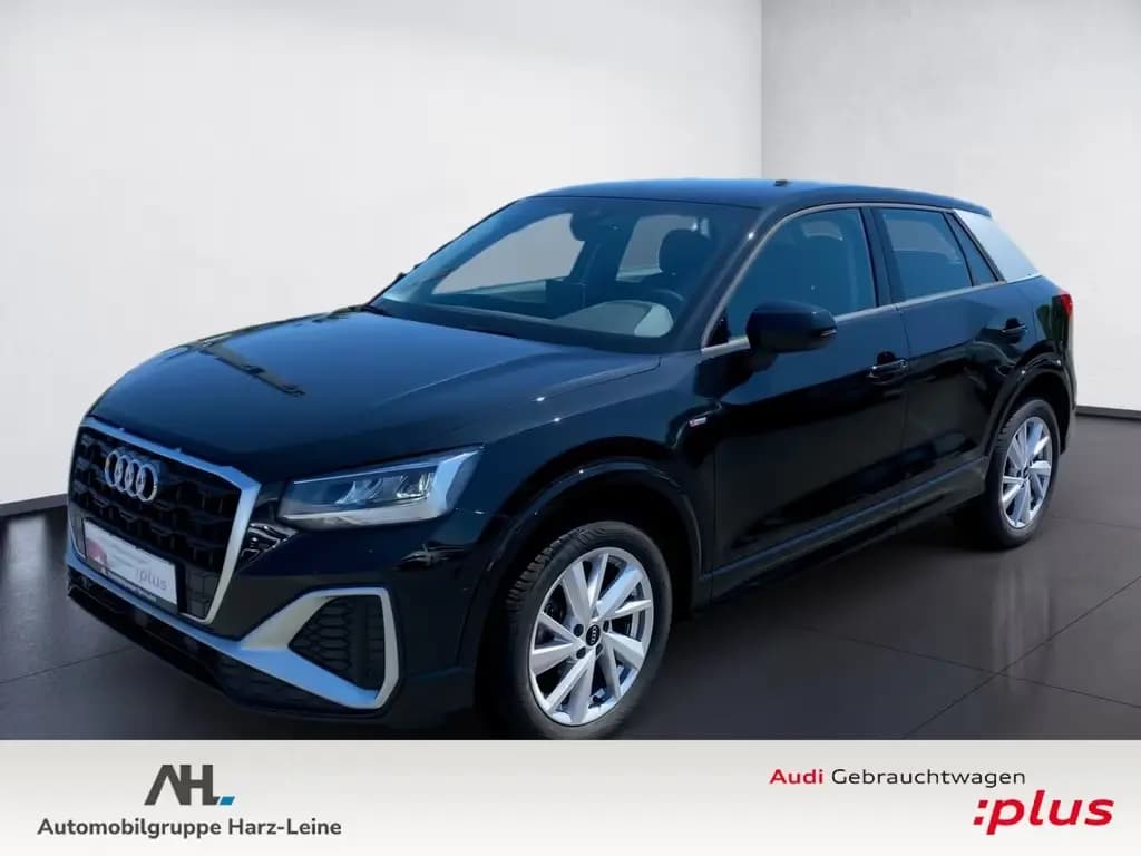 Main__Slider__Photo:Audi Q2 S line 35 TFSI S line Navi plus Rückfahrkamer 07/2025-0