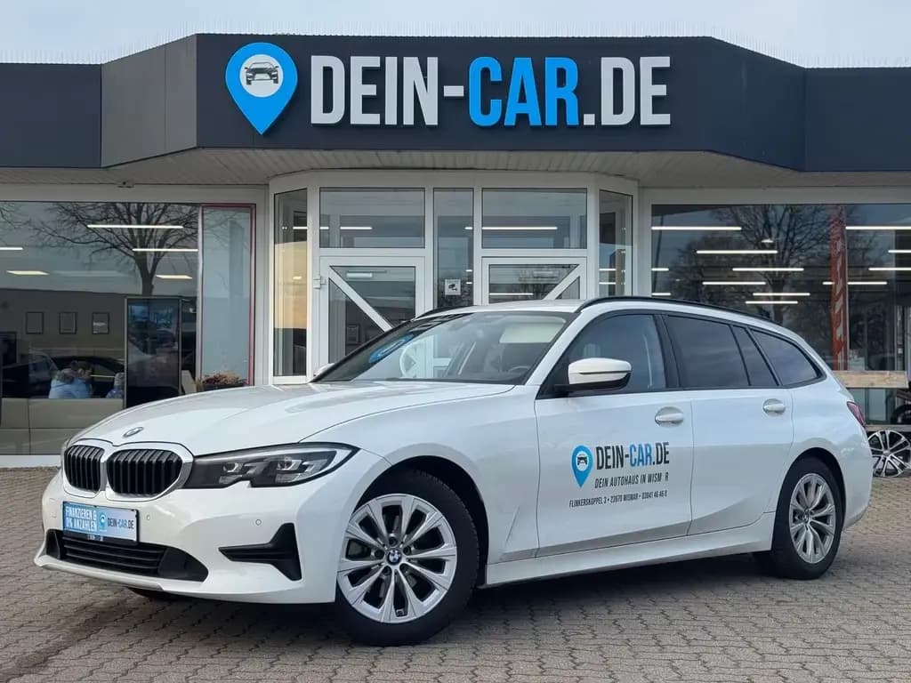 Main__Slider__Photo:BMW 320 d Advantage *TEMP*AHK*LED*SHZ*APP* 06/2021-0