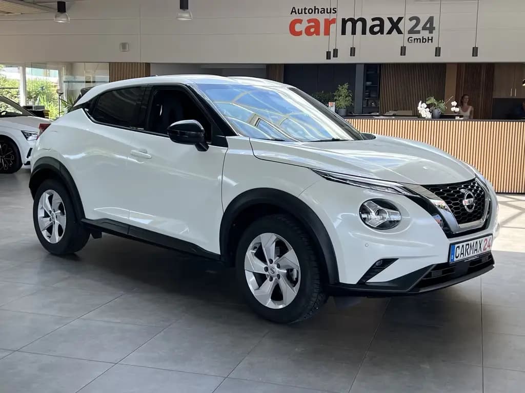 Main__Slider__Photo:Nissan Juke Tekna Aut. 360°-Kamera Leder Navi LED Bose 03/2021-0