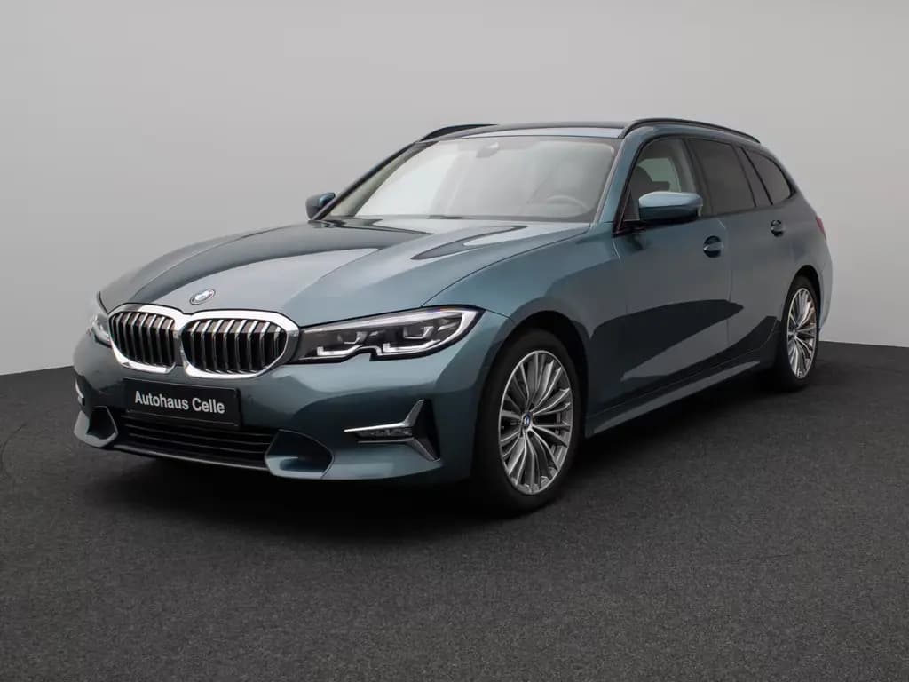 Main__Slider__Photo:BMW 320 d Luxury Line Kamera HUD DAB HiFi Komfort LED 04/2021-0