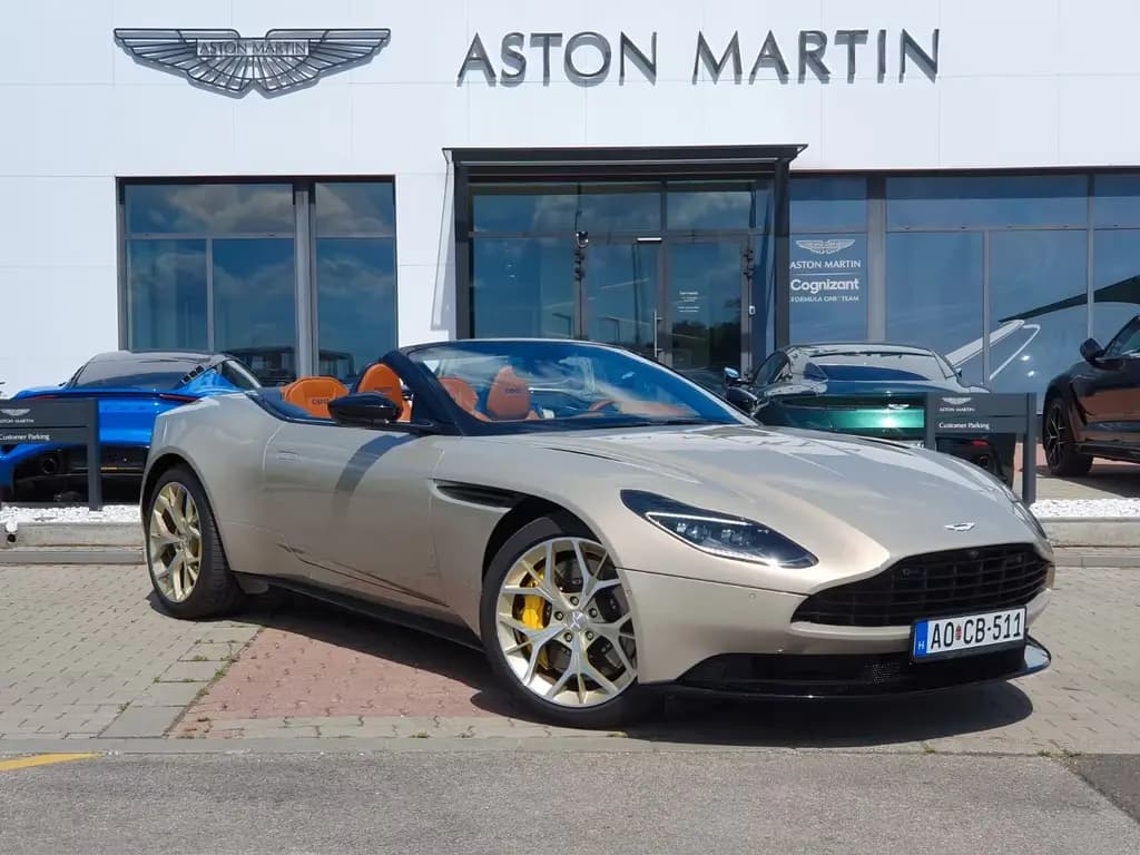 Main__Slider__Photo:Aston Martin DB11 4.0 V8 Volante 01/2019-0