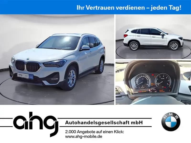 Main__Slider__Photo:BMW X1 xDrive18d Advantage Panoramaglasdach, Klimaau 04/2022-0