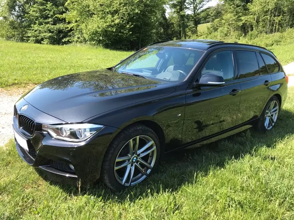 Main__Slider__Photo:BMW 320 d xDrive Touring M Sport 05/2016-0