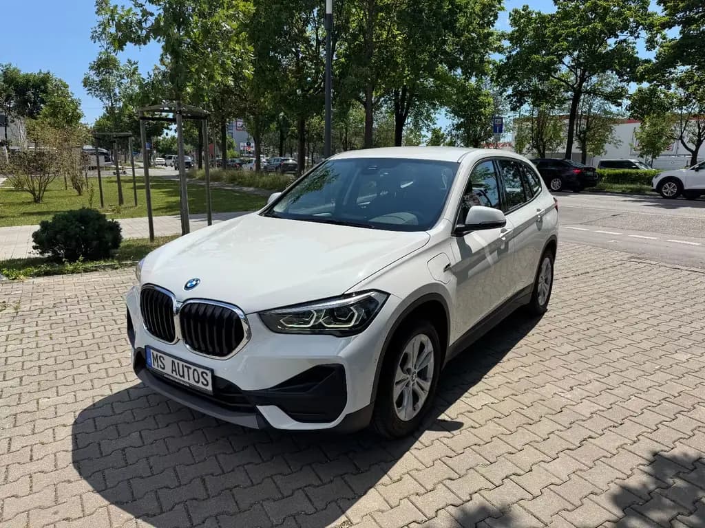 Main__Slider__Photo:BMW X1 xDrive 25 e Advantage 06/2022-0