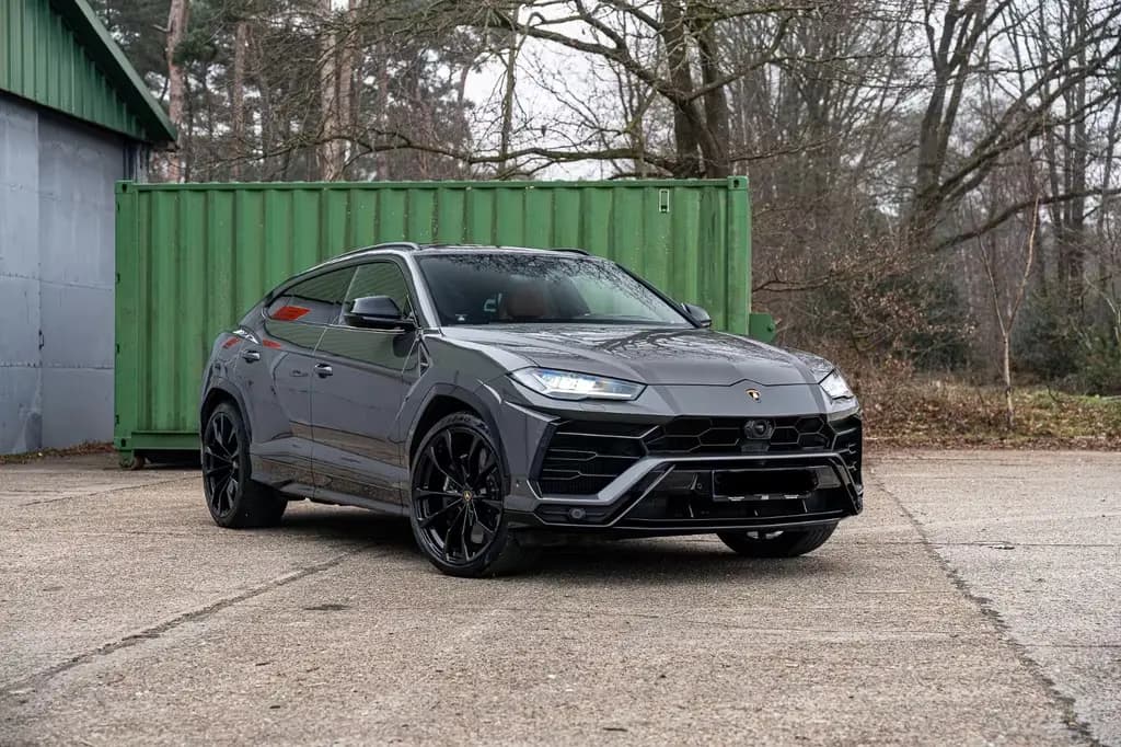 Main__Slider__Photo:Lamborghini Urus 4.0 V8 B&0 Massage Pano Grigio Keres 06/2022-0