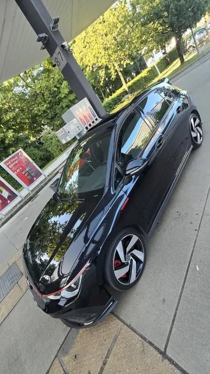 Main__Slider__Photo:Volkswagen Golf 2.0 TSI OPF DSG GTI Clubsport 45 GTI Cl... 01/2022-0