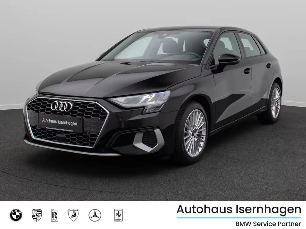 Main__Slider__Photo:Audi A3 30 TFSI S tronic Sportback PDC DAB FahrAssist 10/2023-0