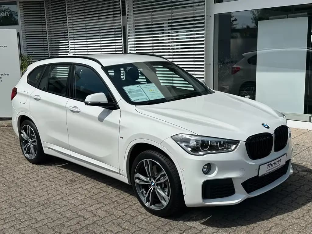Main__Slider__Photo:BMW X1 sDrive 20 i M-Sport+abn.AHK+LED+Navi+RFKamera 07/2018-0