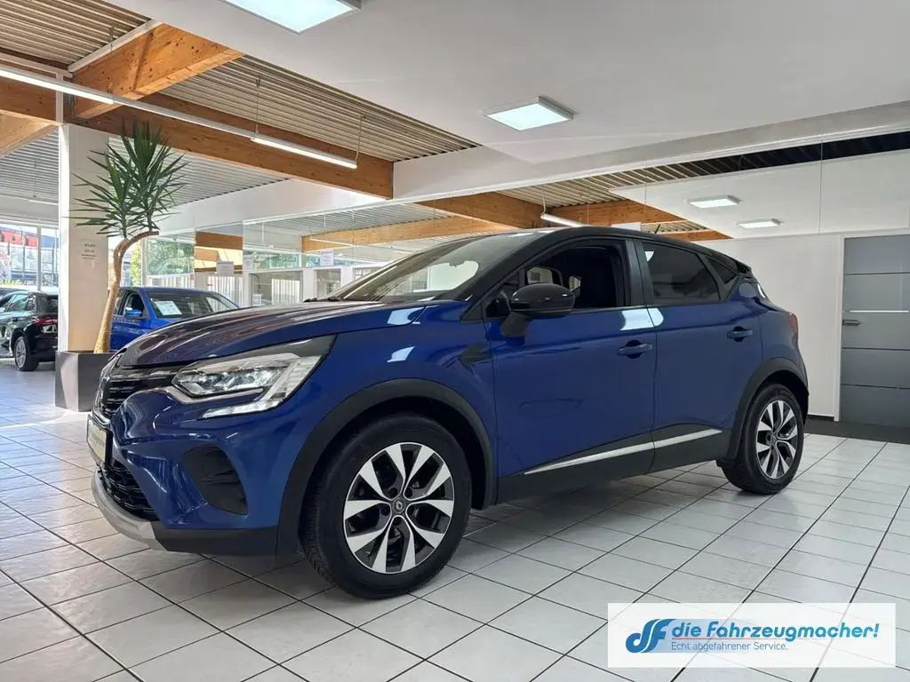 Main__Slider__Photo:Renault Captur II Experience LED ACC 102tKM DAB SHZ Spur 02/2020-1