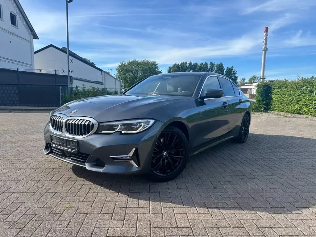 Main__Slider__Photo:BMW 320 d Lim.xDrive LuxuryLine VIRTUAL*LASER*HUD*GSD 11/2018-0