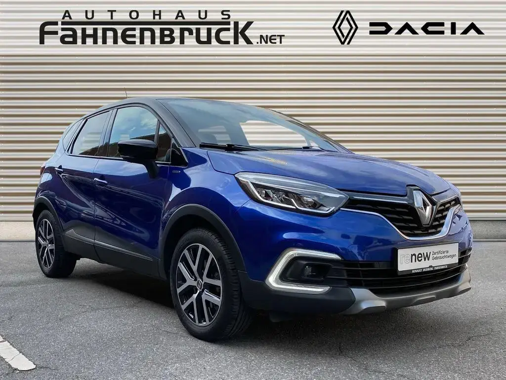 Main__Slider__Photo:Renault Captur Version S TCe 150 Navi Scheckheft PDC 05/2018-1