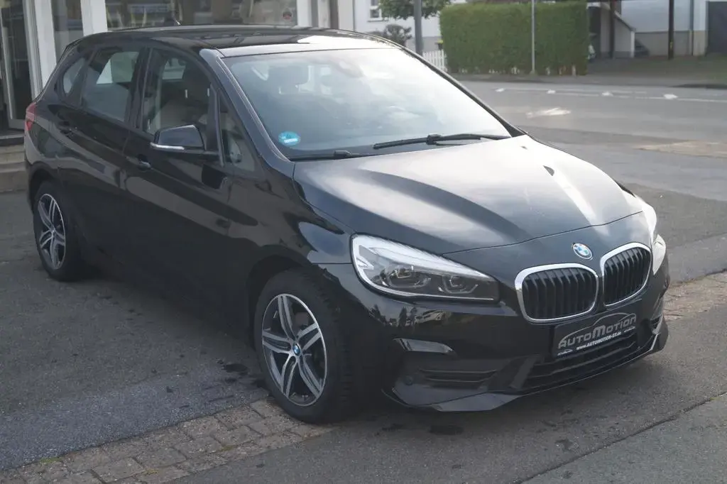 Main__Slider__Photo:BMW 218 i Active Tourer Advantage*LED*Navi*PDC*MFL* 01/2019-1