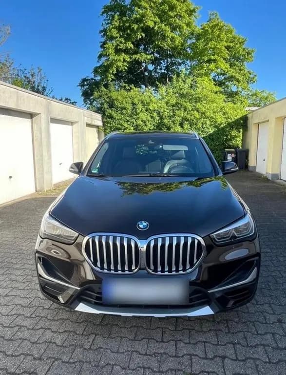 Main__Slider__Photo:BMW X1 sDrive20i Sport Line Steptronic DCT Sport... 05/2020-0