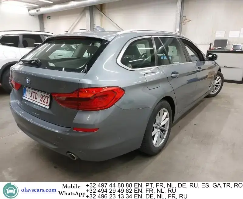 Main__Slider__Photo:BMW 518 d Aut. LED LC-Pro Ambient Navi Leather Came 05/2020-1