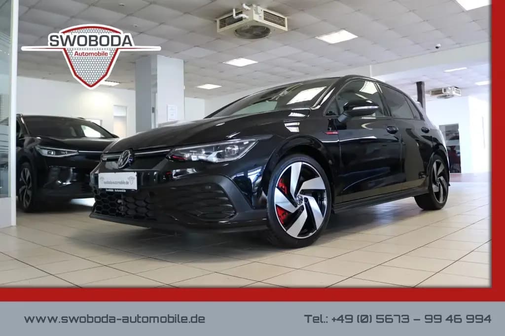 Main__Slider__Photo:Volkswagen Golf DSG GTI Clubsport Black Style Matrix SHZ 10/2022-0