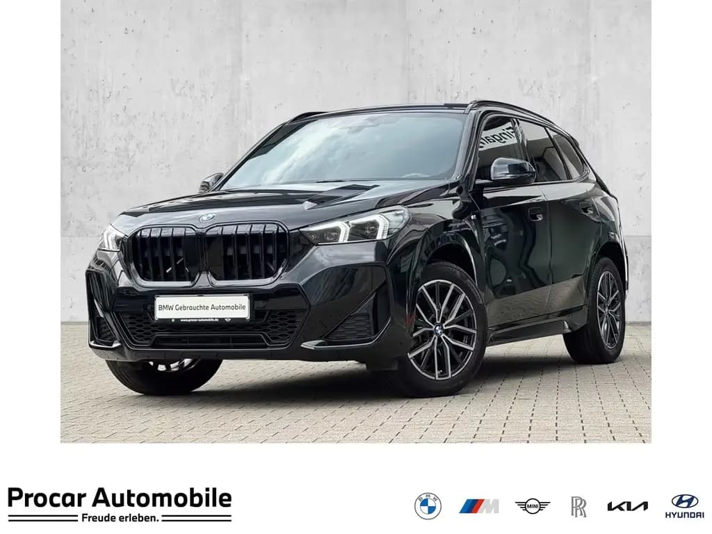 Main__Slider__Photo:BMW X1 sDrive20i M Sport DA+ PA RFK AdapLED Lhz 18" 06/2023-0