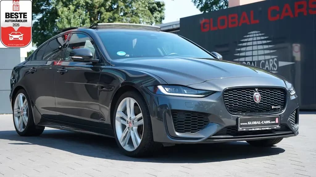 Main__Slider__Photo:Jaguar XE P250 R-DYNAMIC SE*BLACK PACK*PANO*MATRIX*ACC* 04/2022-0