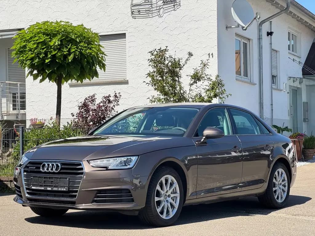 Main__Slider__Photo:Audi A4 Lim. quattro*1.HD*SCHECKHEFT AUDI*8-FACH* 05/2016-0