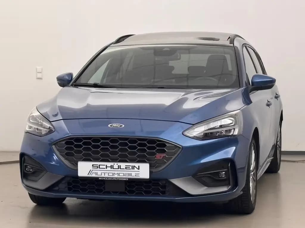 Main__Slider__Photo:Ford Focus ST*Pano-Dach*Navi*LED*PDC*1.Hand* 12/2020-0