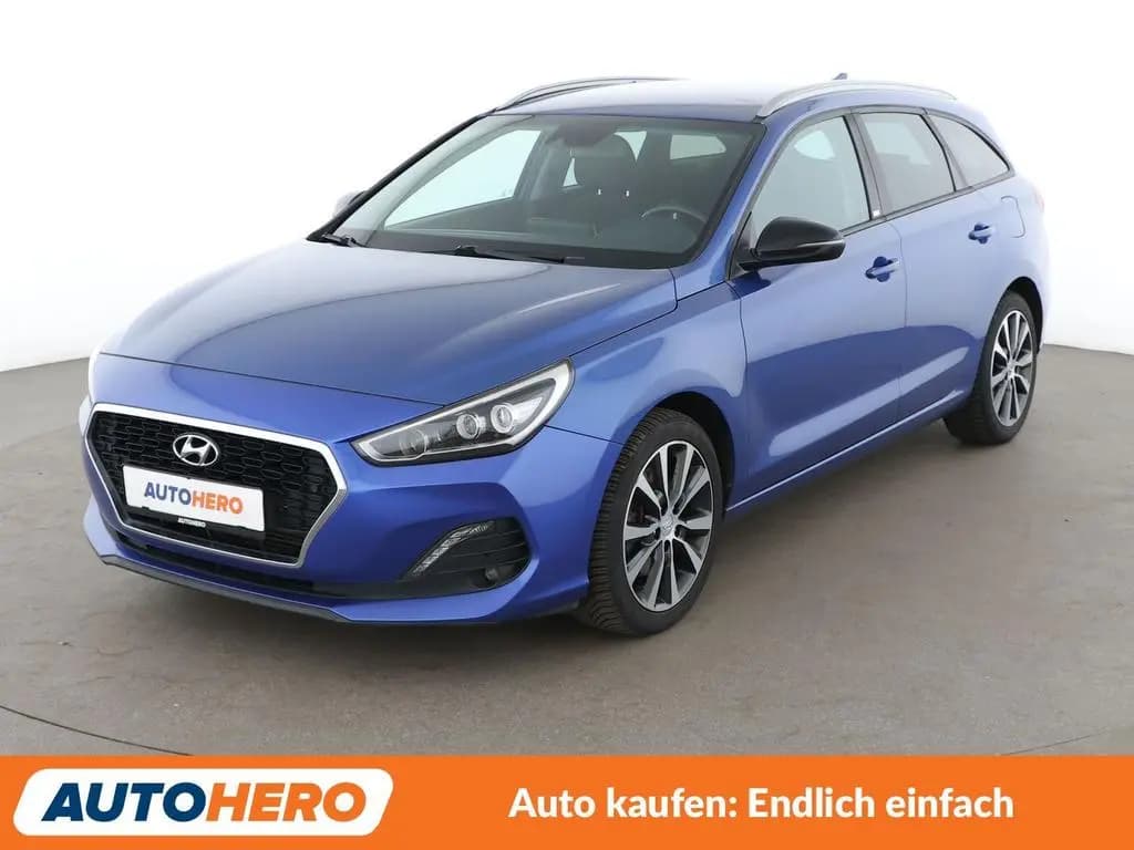 Main__Slider__Photo:Hyundai i30 1.4 TGDI YES! Plus Aut.*NAV*LED*TEMPO*CAM* 11/2019-0