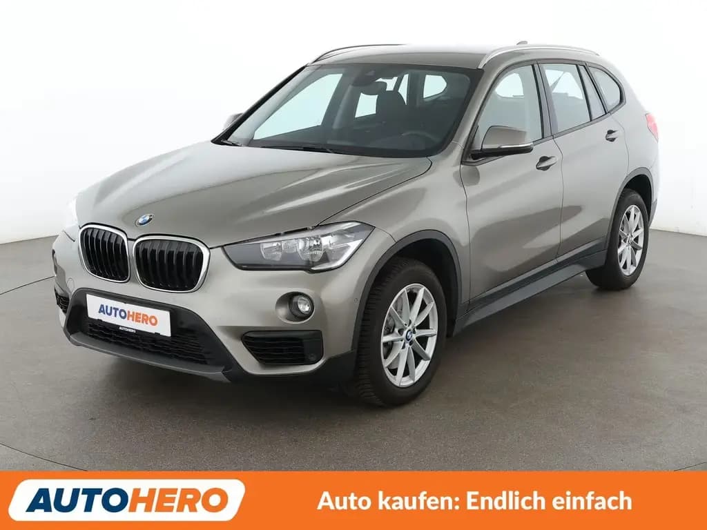 Main__Slider__Photo:BMW X1 sDrive 20i Advantage Aut.*NAVI*TEMPO*PDC*SHZ*ALU 01/2019-0