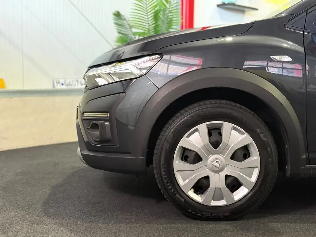 Main__Slider__Photo:Dacia Jogger Essential*BLUETOOTH*LED*KLIMA*AHK*SERVICE 11/2022-1