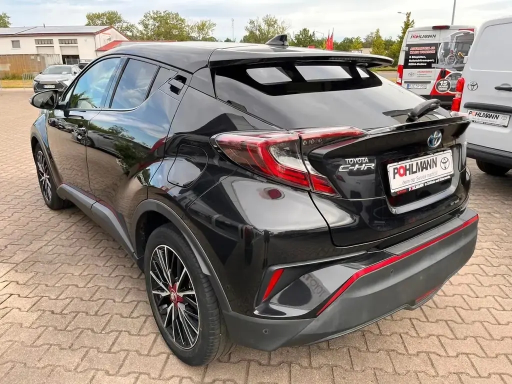 Main__Slider__Photo:Toyota C-HR Hybrid Lounge DAB*ACC*KAMERA*LED 06/2017-1