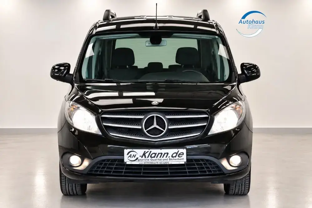 Main__Slider__Photo:Mercedes-Benz Citan Kombi lang 114PS Automatik Navi PDC SHZ 02/2017-1