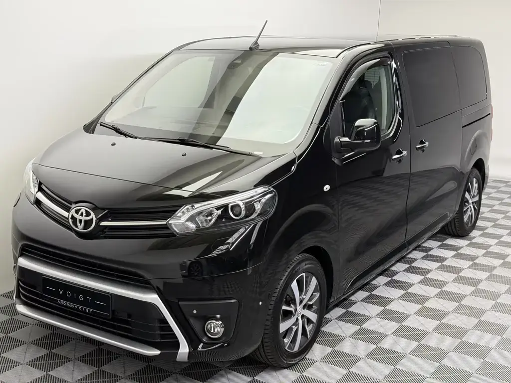 Main__Slider__Photo:Toyota Verso Proace Verso L1 Executive|HiFi|7-Sitzer|AHK|HUD| 03/2019-1