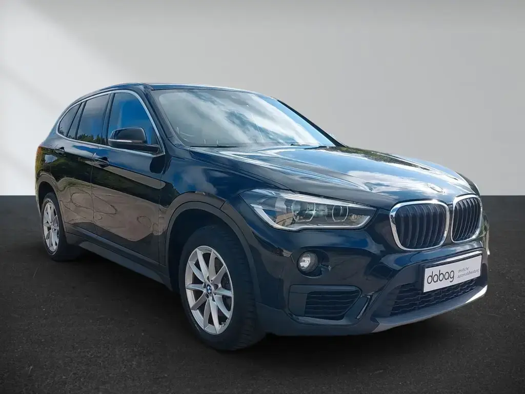 Main__Slider__Photo:BMW X1 sDRIVE 18i 1 HAND! SHZ KLIMA TEMPO PDC 02/2016-1