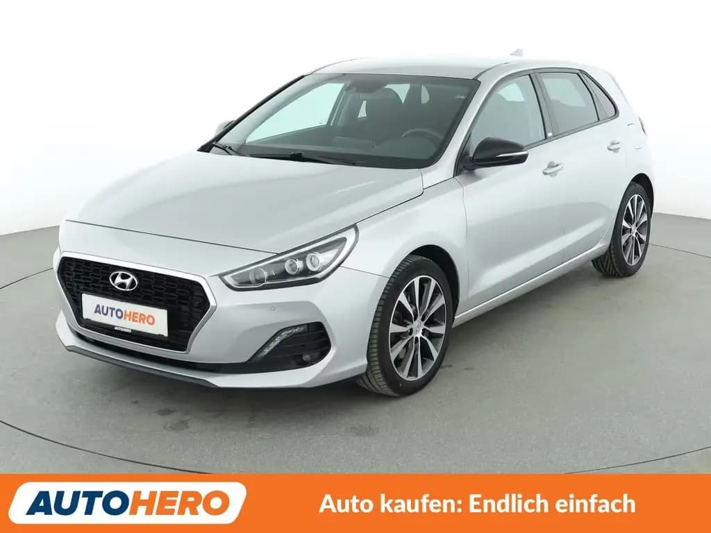 Main__Slider__Photo:Hyundai i30 1.4 TGDI YES! Plus*NAV*LED*TEMPO*CAM*PDC*AHK 06/2019-0