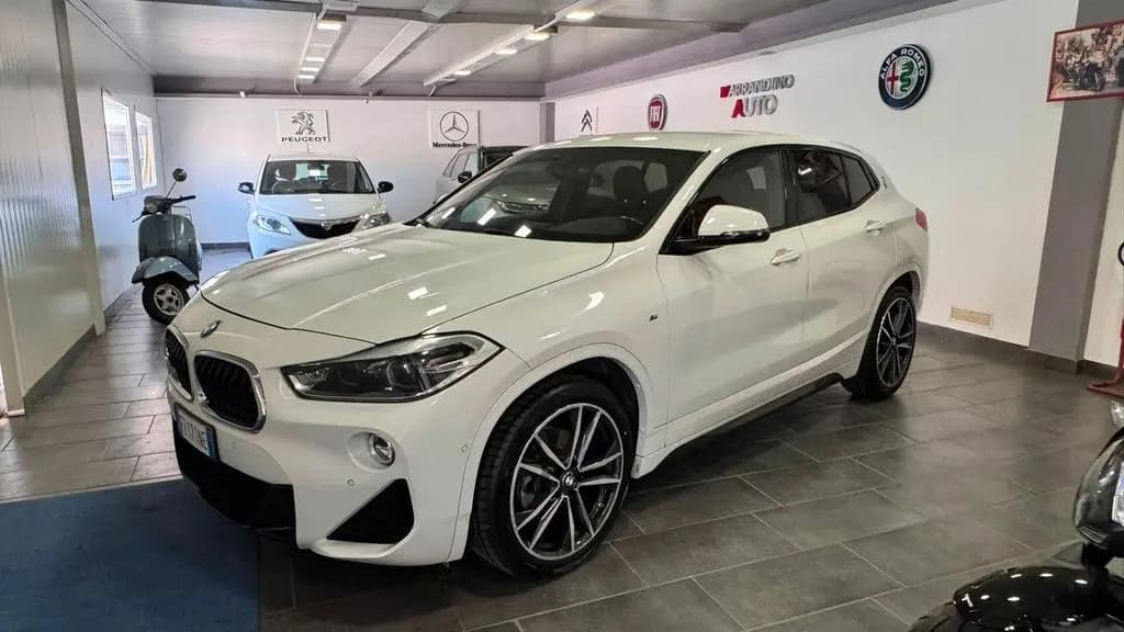 Main__Slider__Photo:BMW X2 Bmw X2 M sDrive18d Msport-X 12/2019-0