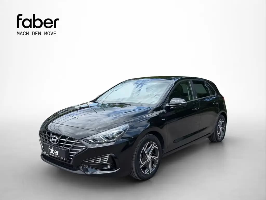 Main__Slider__Photo:Hyundai i30 1.5 T-GDI Intro Edition Mild-Hybrid 02/2021-0