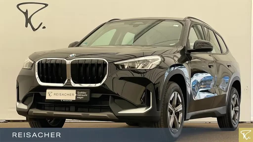 Main__Slider__Photo:BMW X1 sDrive18i AHK RFK PDC Pano SHZ DAB+ 17"LM 08/2023-0