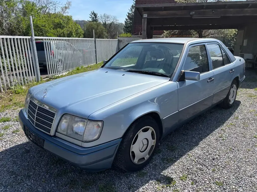 Main__Slider__Photo:Mercedes-Benz E 200 ~Klima ~Automatik ~Euro-2 02/1994-1