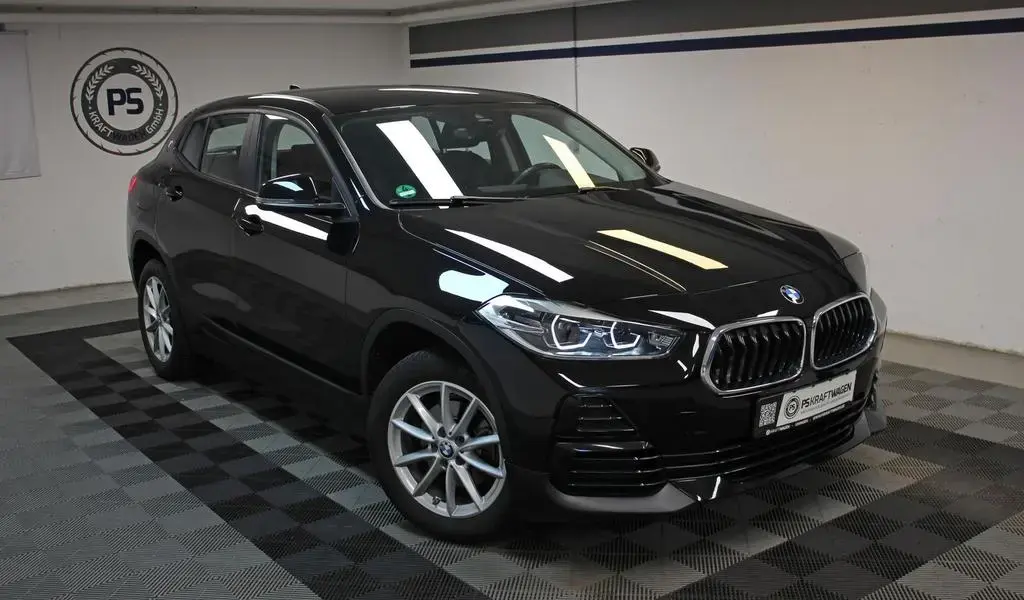 Main__Slider__Photo:BMW X2 sDrive 18i *AHK*NAVI*TEMP*LED*DAB*BMW-S.HEFT* 08/2020-1